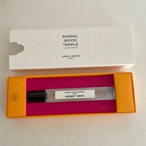 Brand new sandal wood temple by Sana Jardin Paris